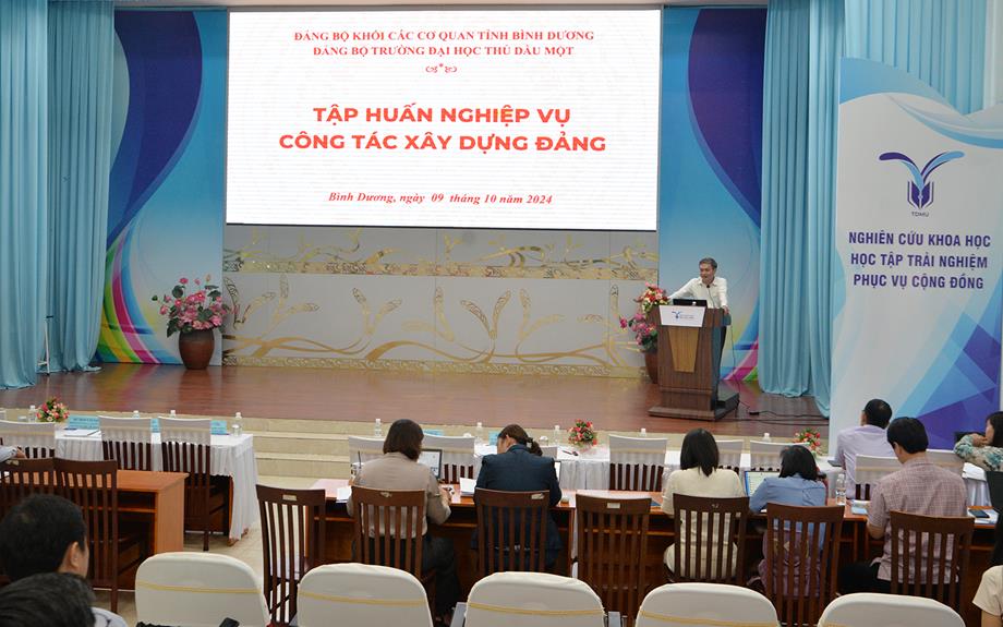 Hội nghị tập huấn nghiệp vụ công tác xây dựng Đảng năm 2024